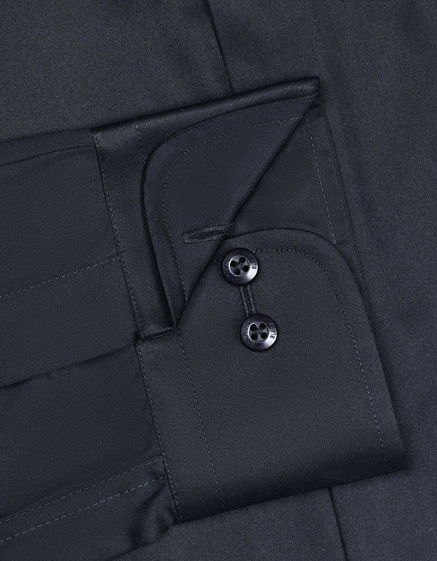 Black Plain Classic Fit Shirt - Image 3