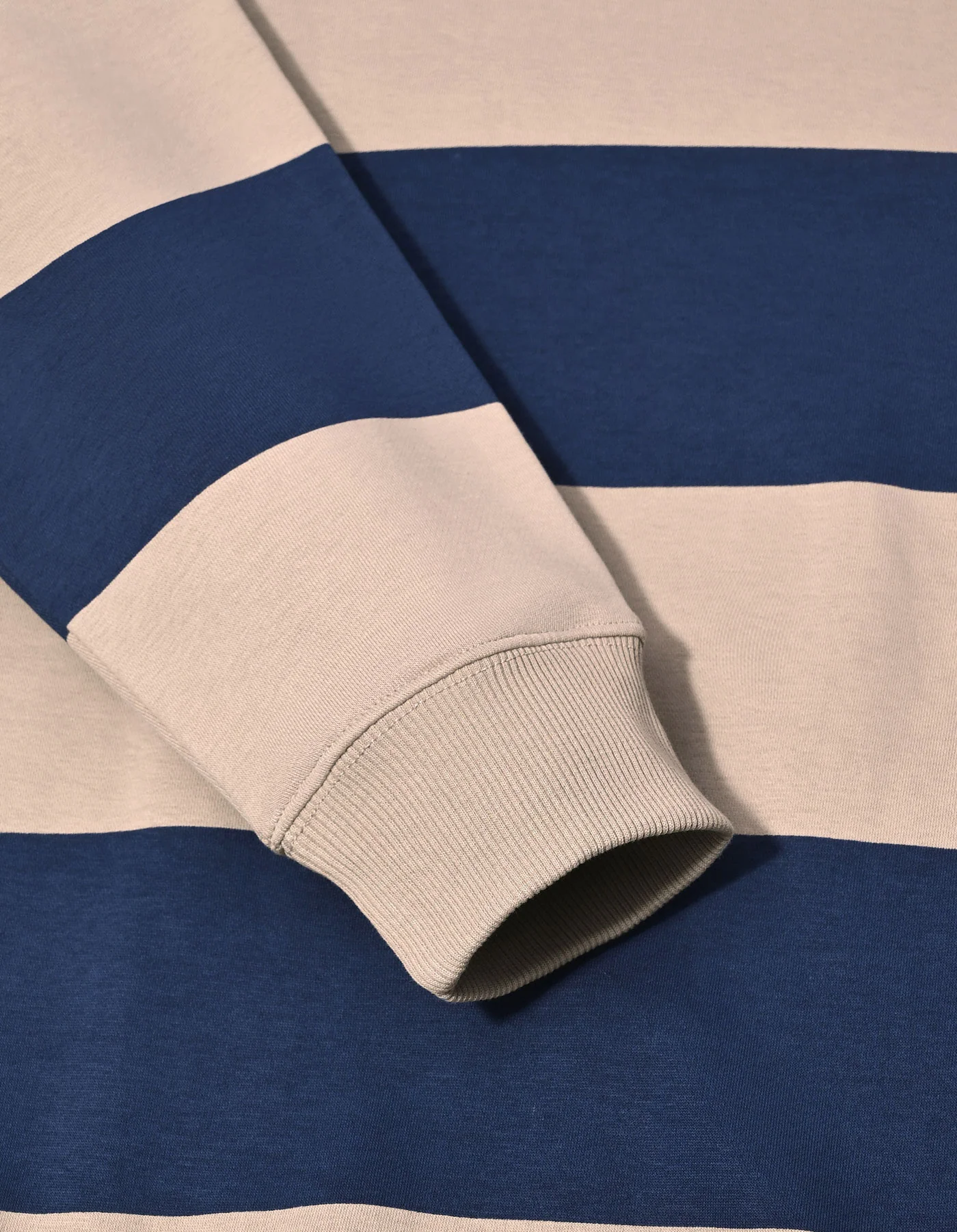 E Blue Stripe Relax Fit Sweatshirt - Image 4
