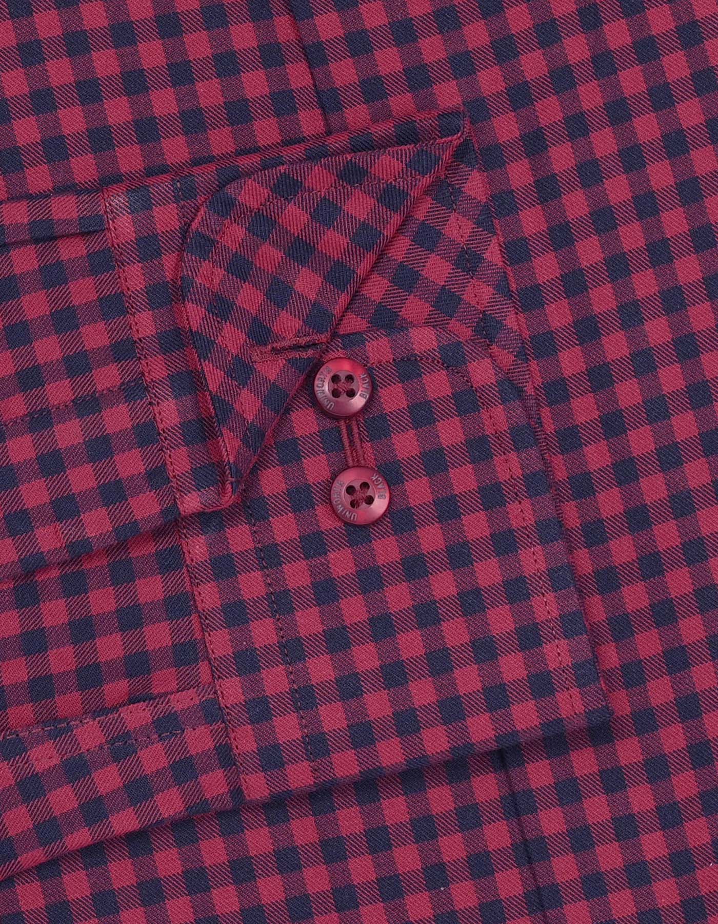 Maroon Check Classic Fit Shirt - Image 3