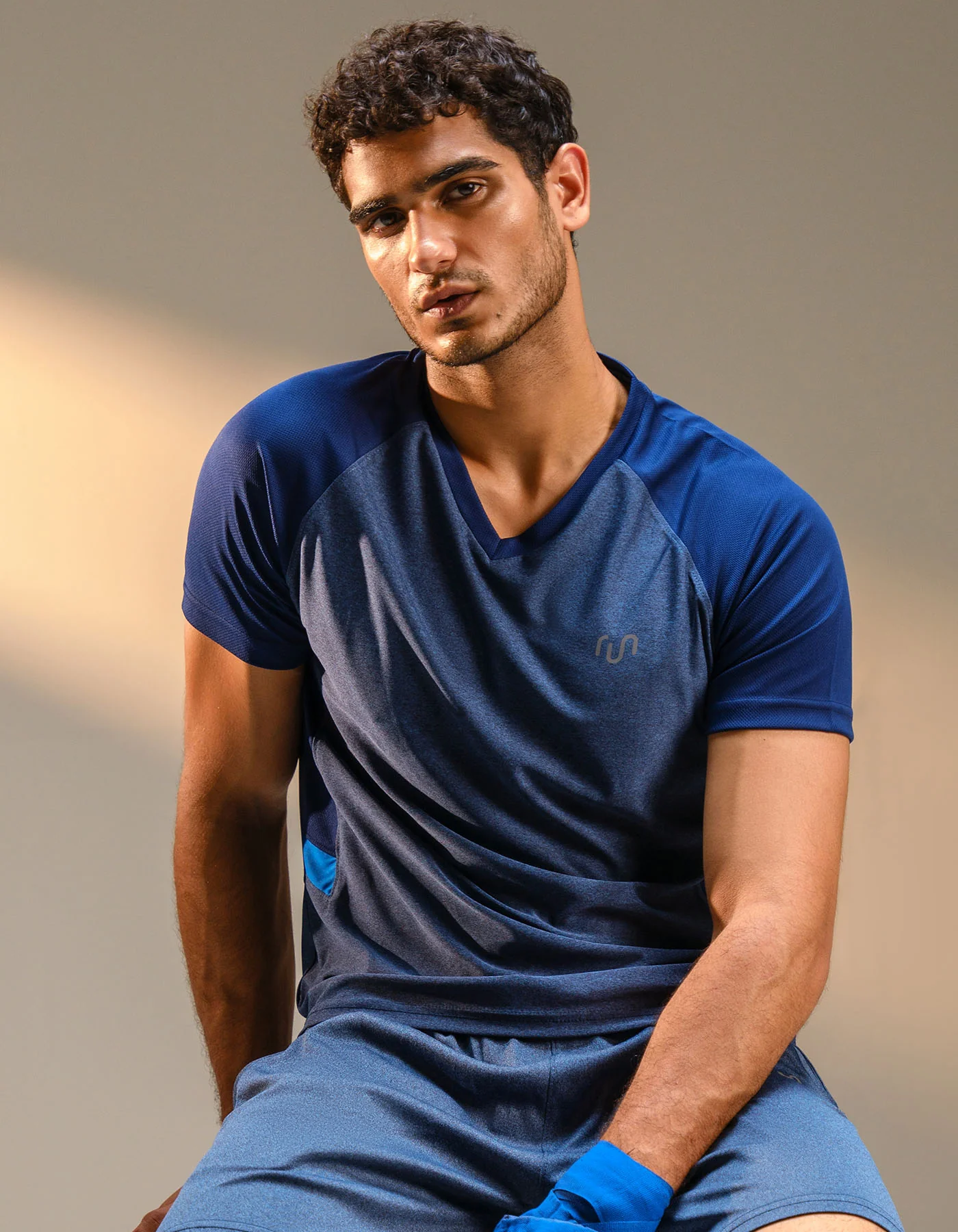 Navy Texture Raglan Gym Tee - Image 2